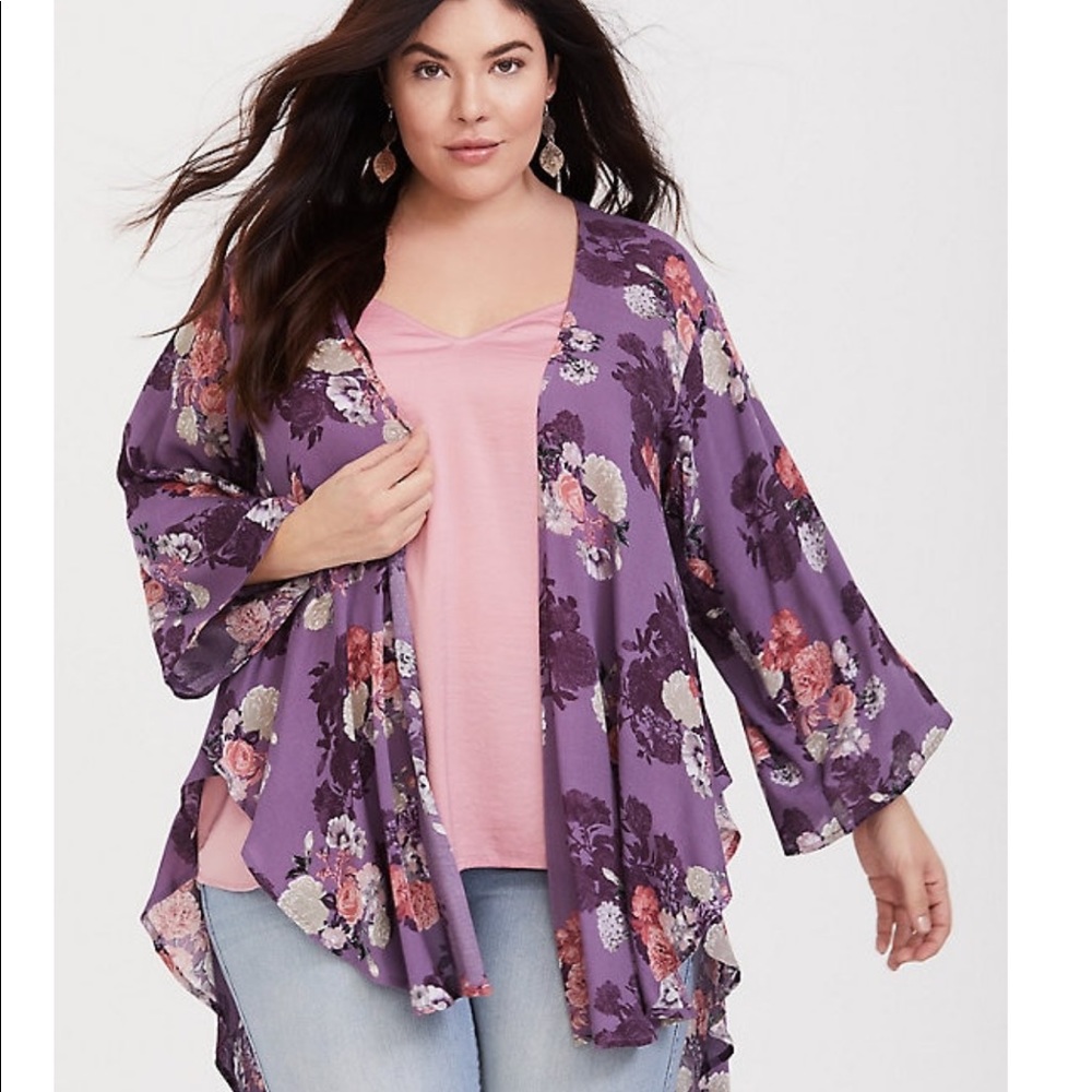 5⭐️Rated NWT Gorgeous TORRID Floral Kimono - Picture 4 of 8